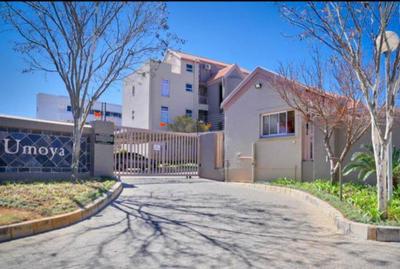 Apartment / Flat For Sale in Sunninghill, Sandton