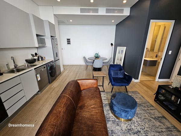 Apartment / Flat For Sale in Illovo, Sandton